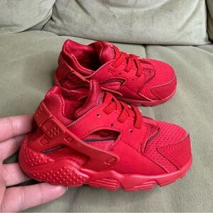 Nike Huarache “Gym Red” Toddler - SZ 5